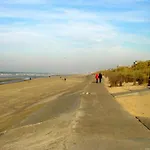 In Near The דירה *