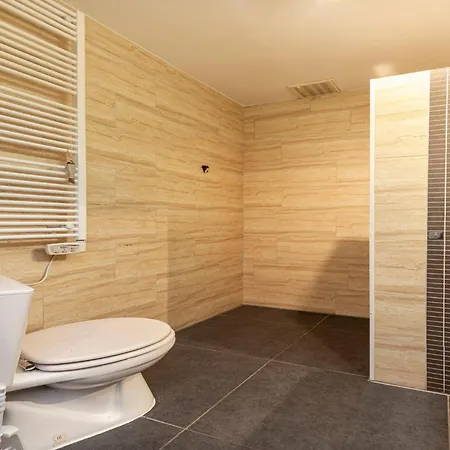 In Near The 아파트 *